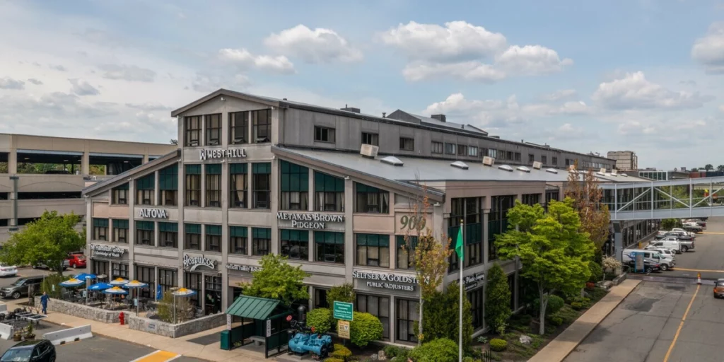 900cummings-alt-view