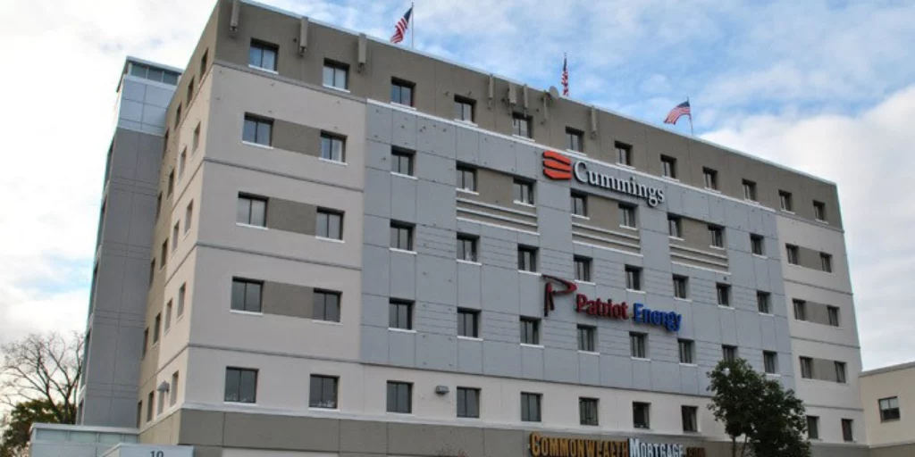 tower-img-3 10 Tower Office Park