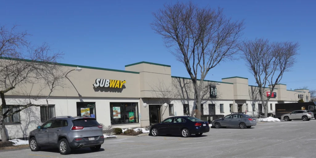 Subway - 2,440 SF Flex Space