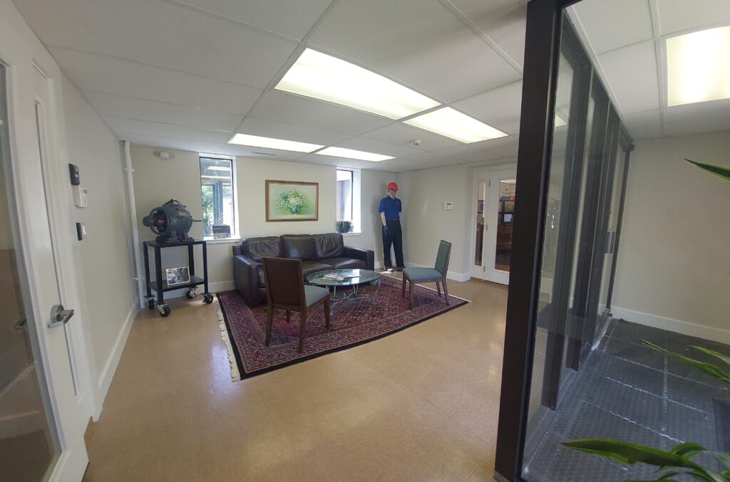 227 Garfield Main Reception
