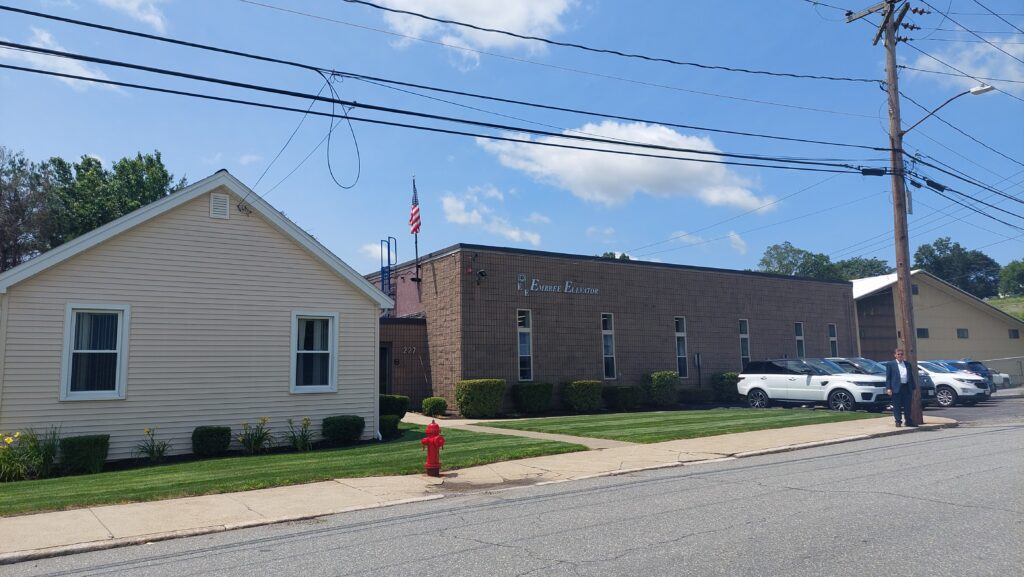 227 Garfield Ave Woburn