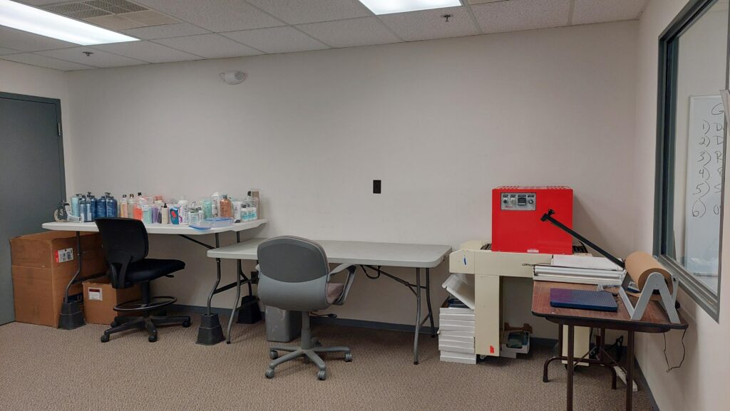 Ste 3550 Reception-work area 2 400 WCP Ste 3550 Reception-work area